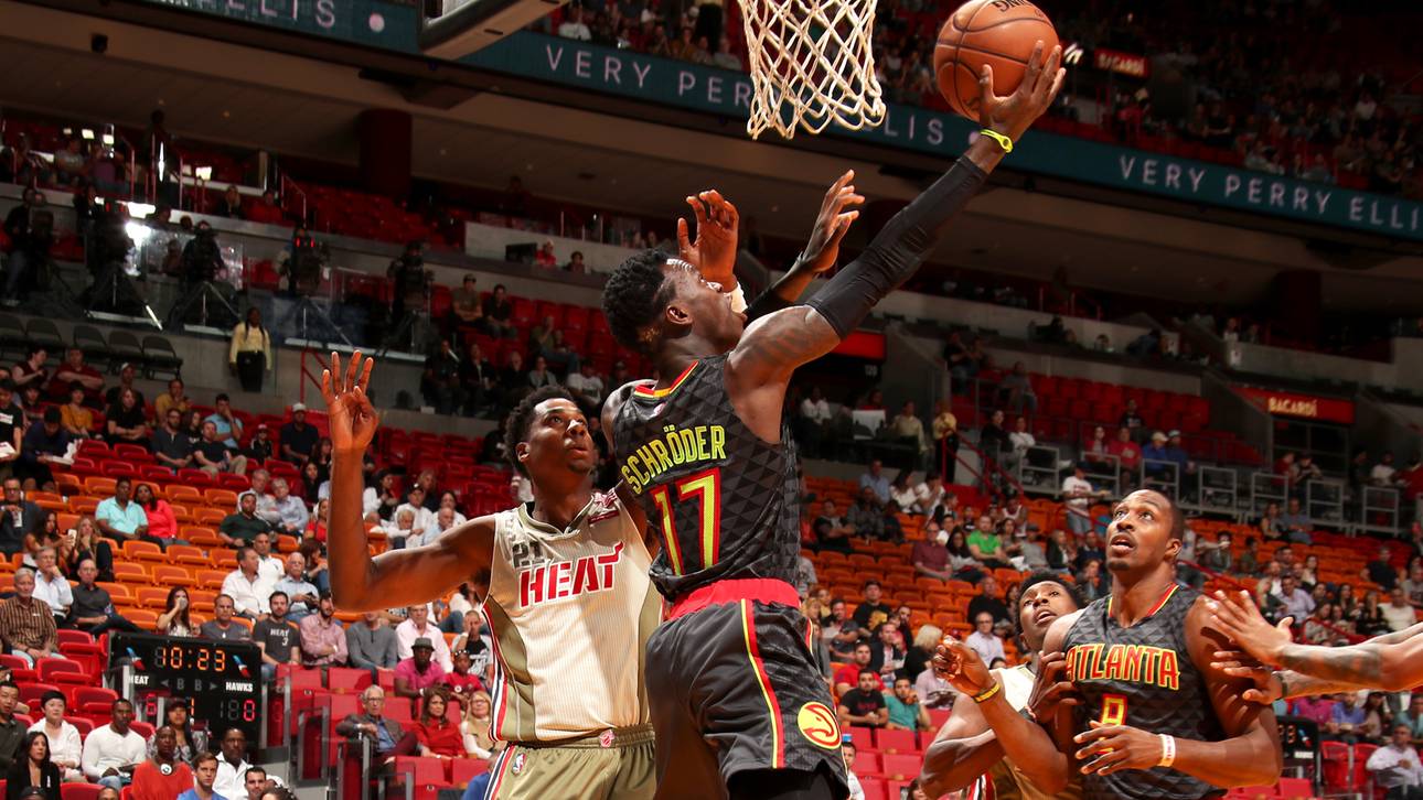 Eiskalter Schröder lässt Hawks jubeln