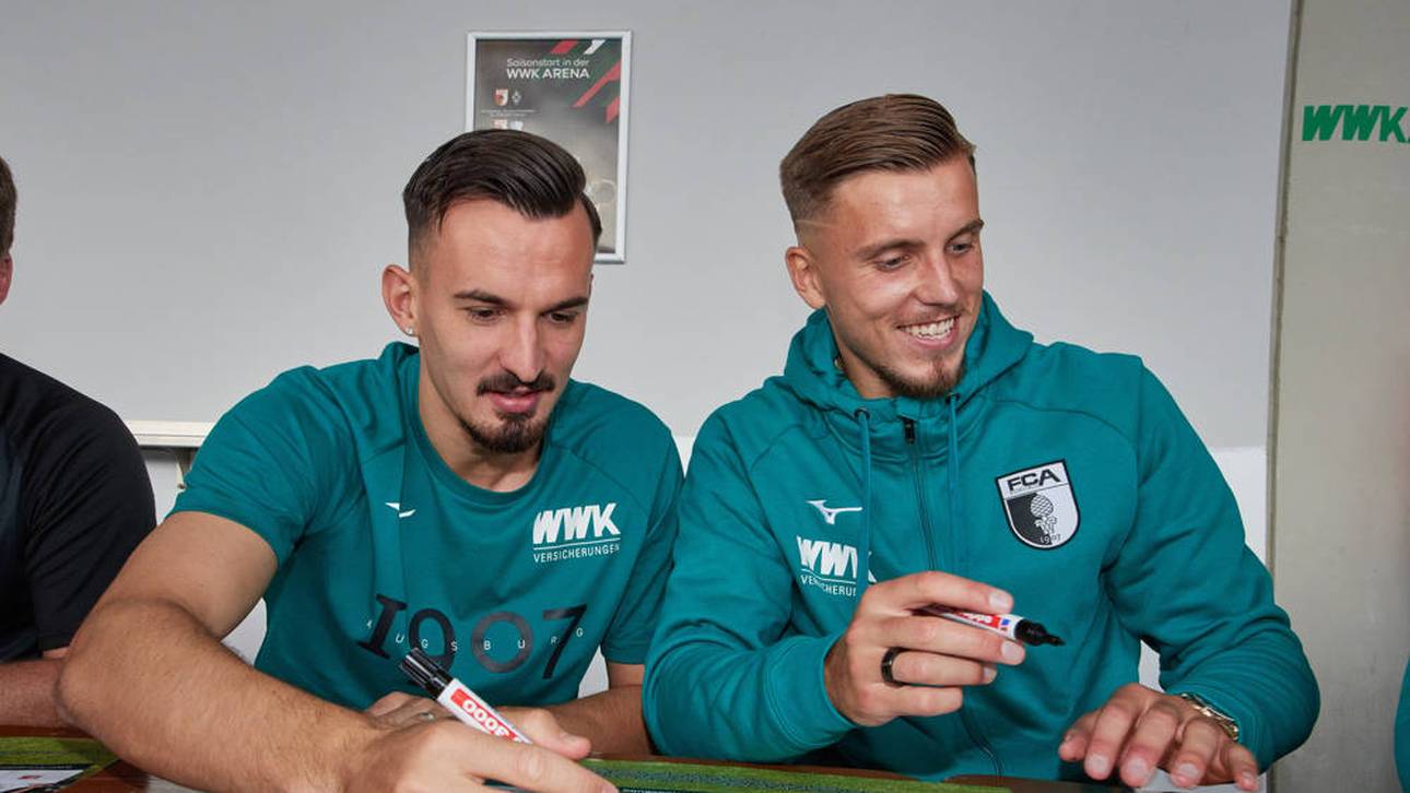 Derzeit derzeit kein heißes Thema beim BVB: Mergim Berisha (li.) und Ermedin Demirovic (r.)