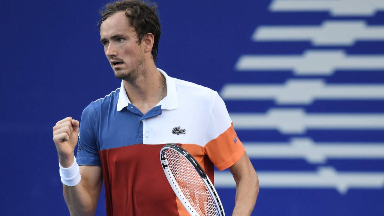 Tennisstar Daniil Medvedev mit emotionaler Friedens-Botschaft