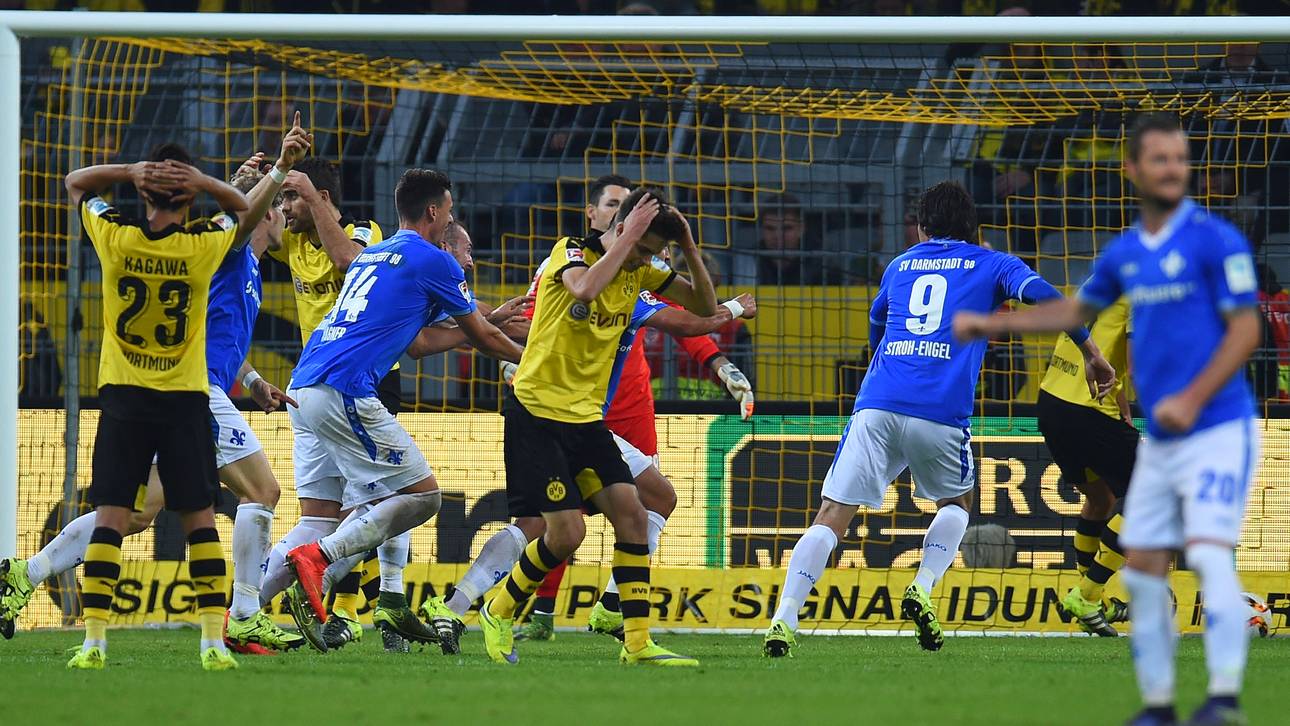 FBL-GER-BUNDESLIGA-DORTMUND-DARMSTADT