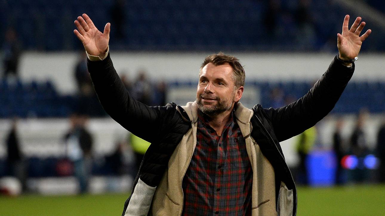 Würzburg verlängert mit Hollerbach