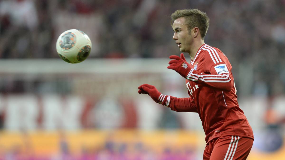 MARIO GÖTZE tut sich nach seinem Wechsel aus Dortmund schwer, trifft in 27 Ligaspielen aber immerhin zehn Mal, obwohl er nur selten wie aktuell in Dortmund, im Sturmzentrum aufläuft. Genauso häufig netzt auch CLAUDIO PIZARRO in 17 Spielen