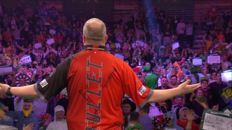 Steven Bunting steigt in die Darts-Weltmeisterschaft 2024 ein und bringt mit seinem Walk On den gesamten Ally Pally zum Beben.