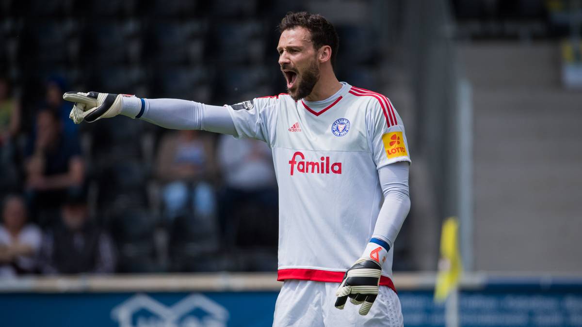 PLATZ 6: Kenneth Kronholm (Holstein Kiel): Weisse Westen: 8 - Gegentore: 37