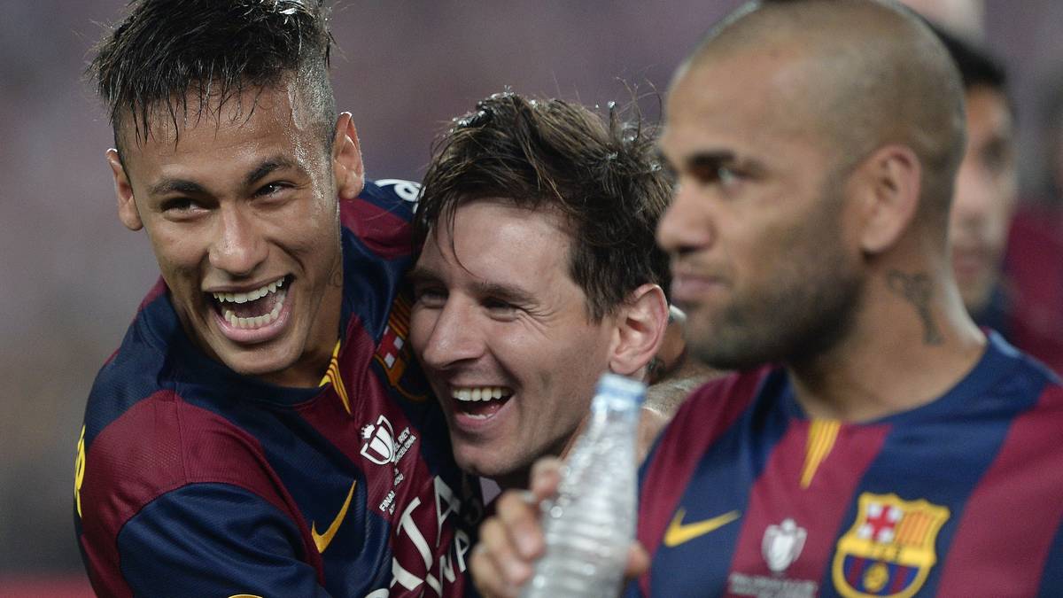 FC BARCELONA 2015: Das letzte Triple vor den Flick-Bayern gelang erneut dem FC Barcelona. Vor drei Jahren setzten sich die Katalanen im Olympiastadion von Berlin mit 3:1 gegen Juventus Turin durch