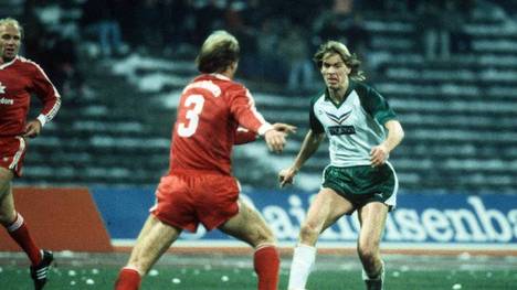 Wolfgang Sidka (r.) absolvierte unter anderem für Werder Bremen viele Bundesliga-Spiele