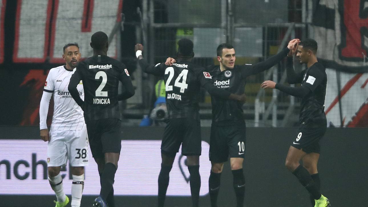 Trapp rettet Eintracht-Sieg ins Ziel