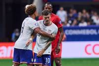 Der Gastgeber der Copa América erlebt gegen Panama eine böse Überraschung - trotz der Warnung von Ex-BVB-Star Christian Pulisic. Auch der Sohn eines früheren Weltfußballers steht bei den USA im Brennpunkt. 