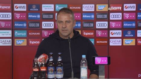 Der FC Bayern lieferte in der Champions League eine Gala. In der Liga spielte man öfter recht nüchtern. Absicht? Hansi Flick klärt auf.