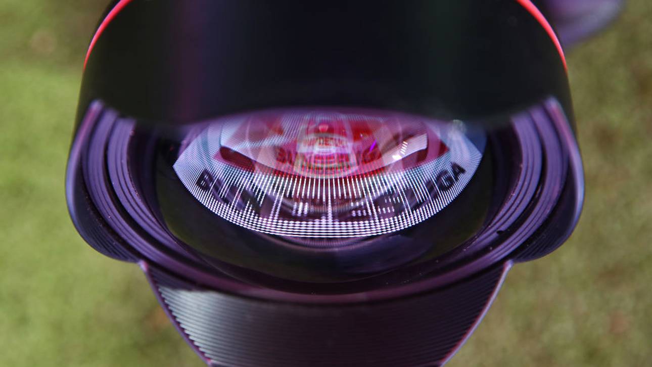 DFL will Bundesliga unterbrechen