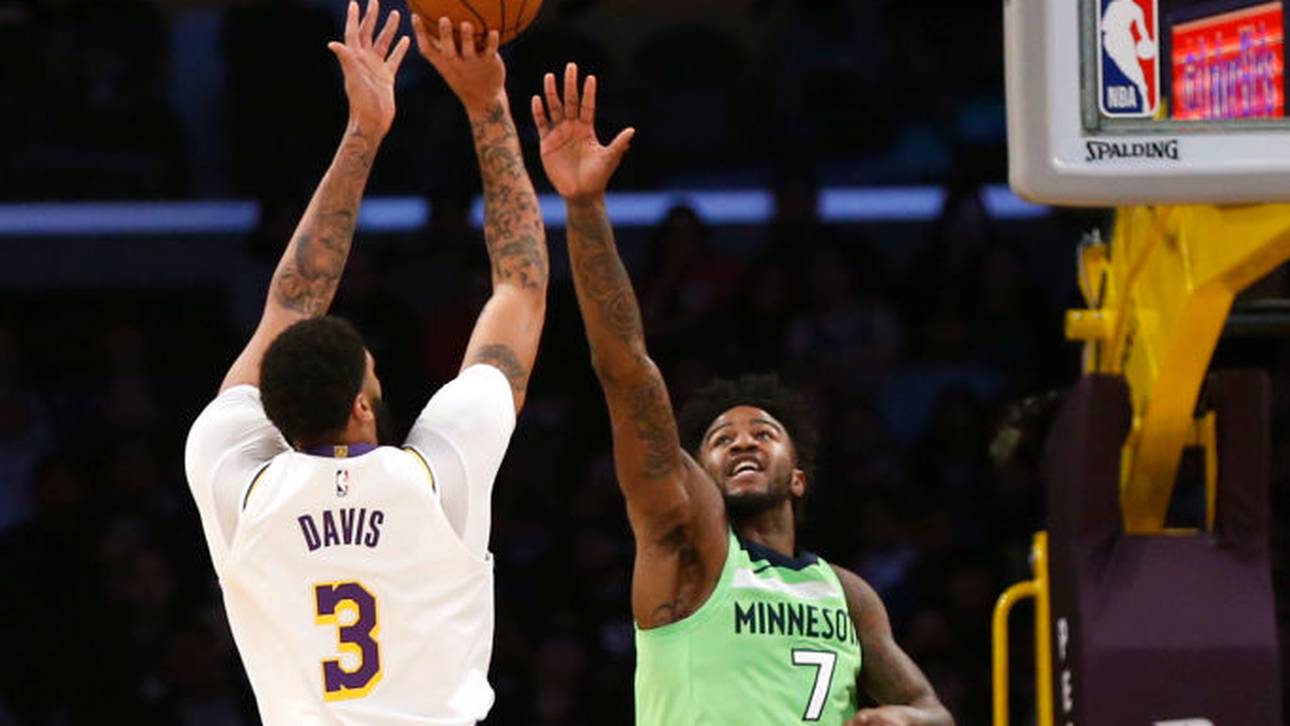 Davis-Gala bei Triumph der Lakers