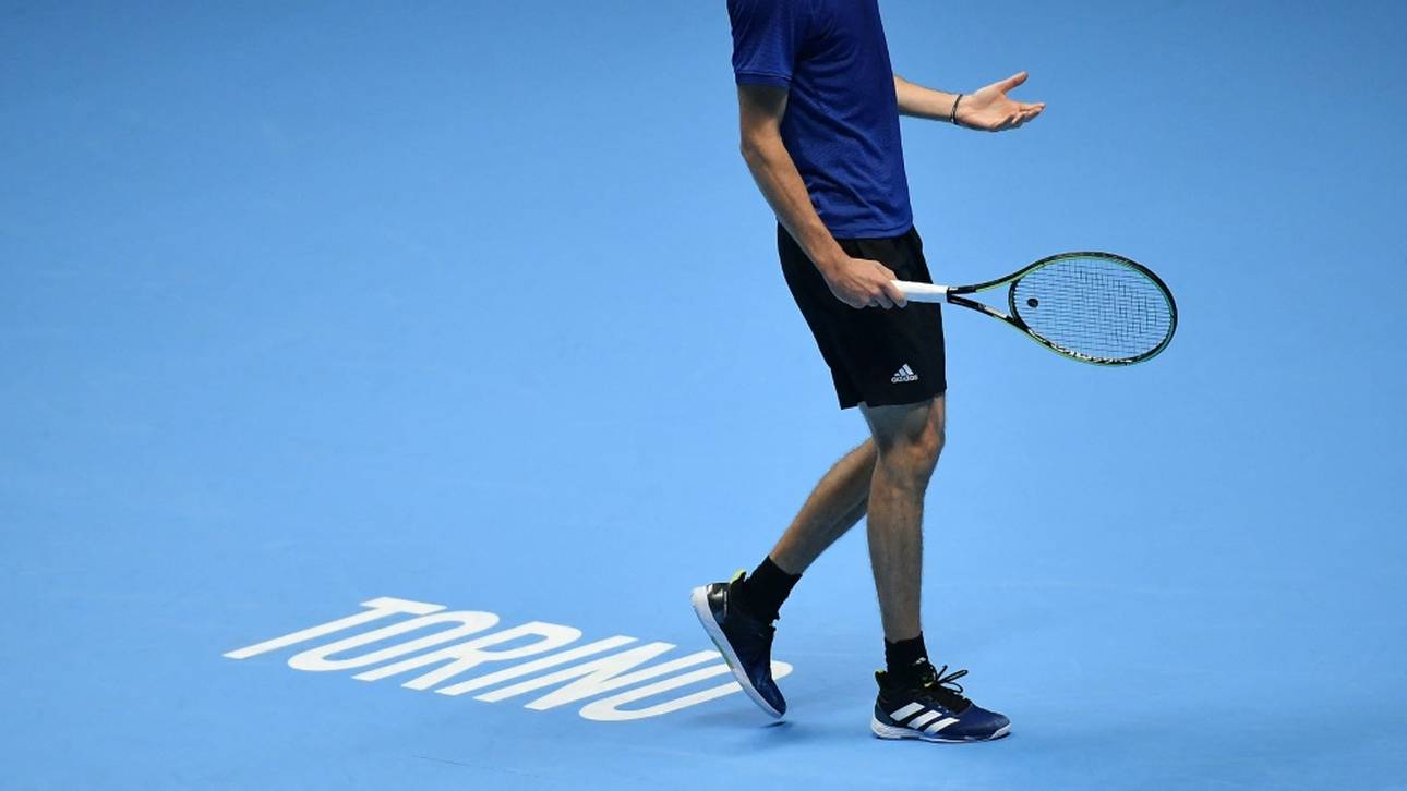 Zverev muss nach Niederlage gegen Medwedew ums Halbfinale bangen