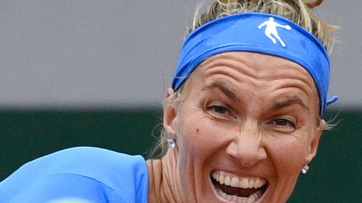 Russlands Svetlana Kuznetsova würde den Ball auch notfalls über das Netz schreien