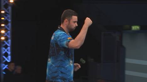 Im Match zwischen Luke Humphries und Callan Rydz jagt ein Break das Nächste. Am Ende behält Humphries dann doch nach eigenem Anwurf die Oberhand.