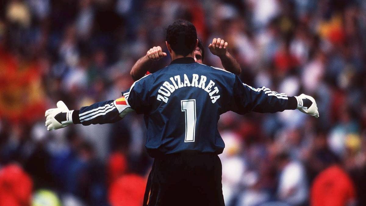 1987 gelang "Zubi" ein Kunststück. Er wurde als Torhüter zum Fußballer des Jahres gewählt. Mit Barca gewann er mehrere Meisterschaften. Bis 2015 arbeitet er bei den Katalanen als Sportdirektor 