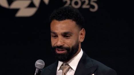 Liverpool-Star Mohamed Salah hat erneut den "Player of the Year Award" gewonnen. Der 33-Jährige zeigte sich stolz, als Ägypter Geschichte zu schreiben.