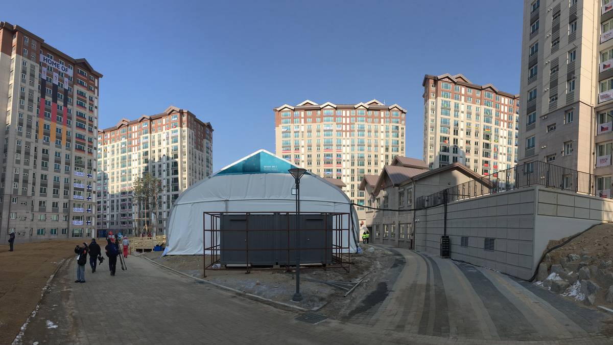 Ein Ausblick, der sich durchaus sehen lassen kann. Wintergefühle kommen zwischen den Wohnblöcken angesichts des ausbleibenden Schnees allerdings keine auf