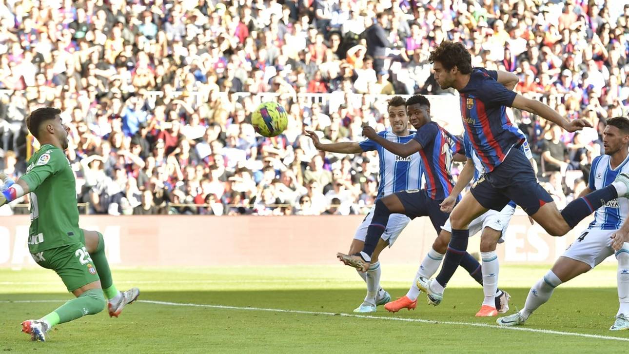 Remis im „Derbi Barceloni“: Barca verdrängt Real von Spitze