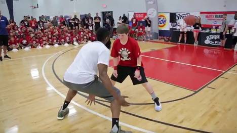 NBA-Superstar James Harden übertölpelte einen Jungen beim Basketball-Camp - der bemerkte es zu spät