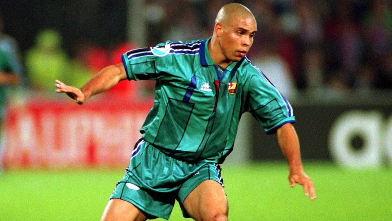 Ronaldo spielte ab 1996 nur eine Saison für den FC Barcelona