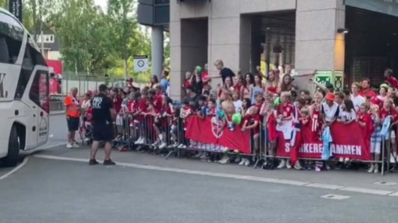 Nach Niederlage: Erling Haaland wird von Norwegen-Fans ausgebuht