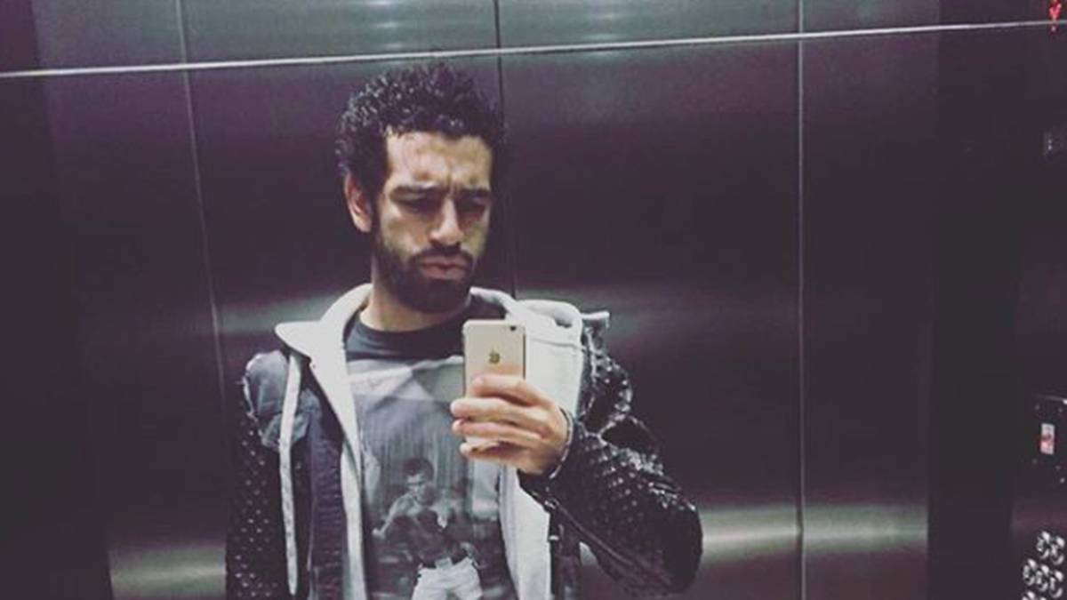 Salah hingegen zeigt sich nur selten wie hier als Poser...