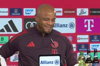 Nach dieser Frage auf der Pressekonferenz vor dem Topspiel gegen den BVB muss der Bayern-Coach Vincent Kompany herzlich lachen. 