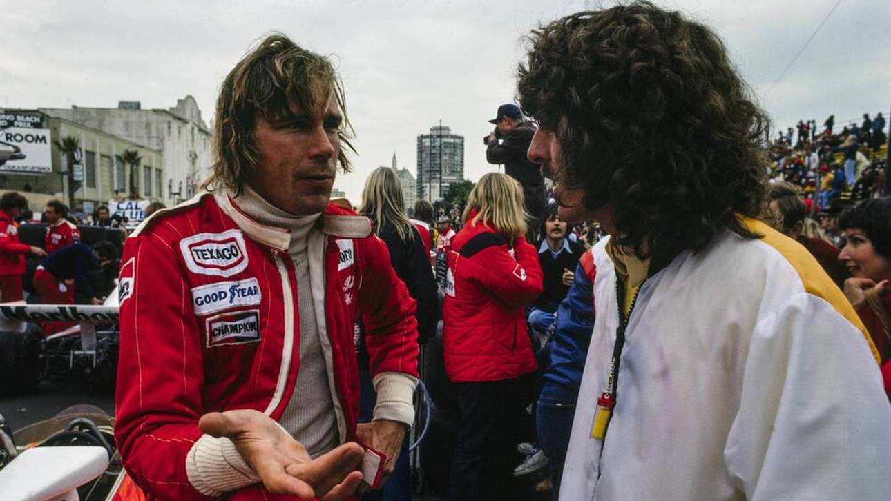 Die gute alte Zeit: Formel-1-Edelfan George Harrison (r.) bei einer Begegnung mit James Hunt 1977