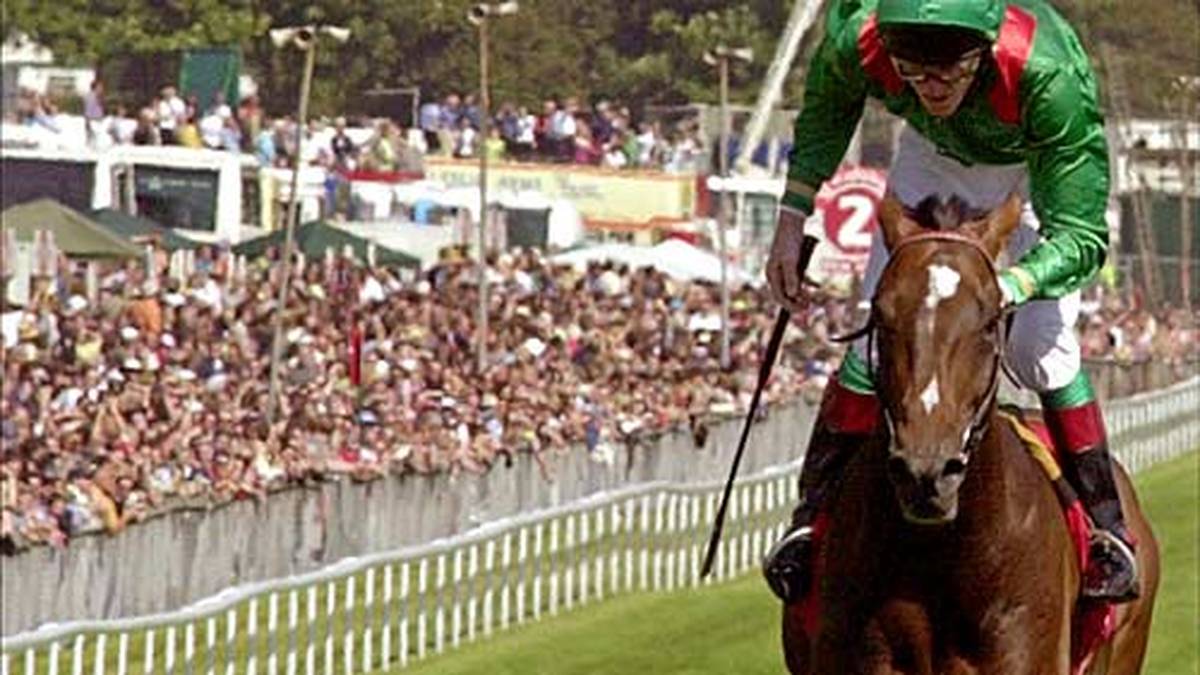 Nicht mithalten können dagegen diese beiden Herren beim Derby 2000