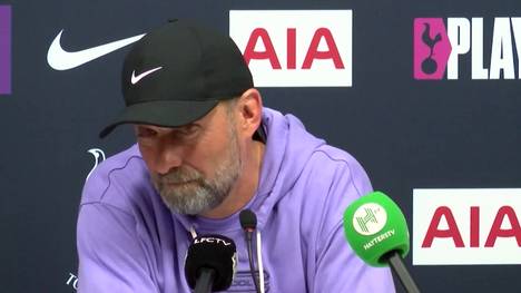 Nach der VAR das Tor von Luis Díaz zu Unrecht aberkannt hatte, entschuldigte sich die Schiedsrichterorganisation PGMOL bei Liverpool. Jürgen Klopp kann mit der Entschuldigung nur wenig anfangen.