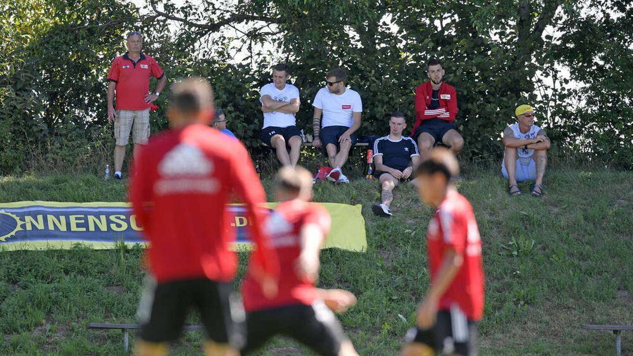 Union Berlin testet vor Fans