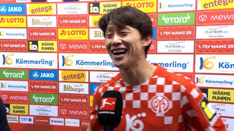 Jae-Sung Lee wird mit einem Doppelpack zum Mainzer Matchwinner gegen den FC Bayern. Teamkollege Stefan Bell und Trainer Bo Henriksen schwärmen von den Qualitäten.