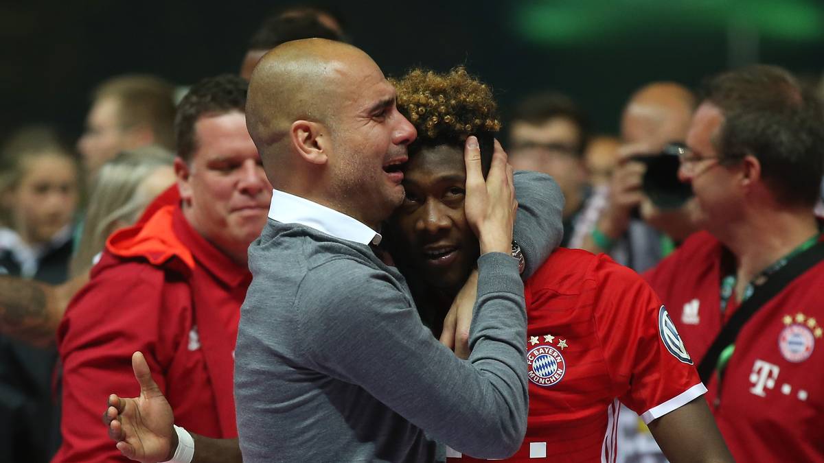 Guardiola kann sich somit mit dem Double aus München verabschieden. Und nach seinem letzten Spiel zeigt der große Taktiker auch seine menschliche Seite. Minutenlang fließen Tränen beim Spanier