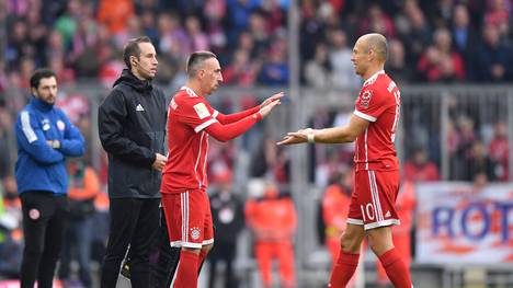 Arjen Robben (r.) und Franck Ribery stehen in der Startelf