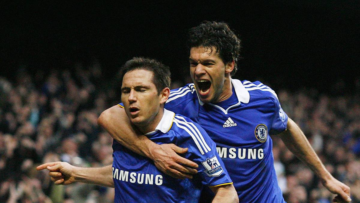 Zur Saison 2006/2007 bekommt Lampard mit Michael Ballack vom FC Bayern einen weiteren Hochkaräter an die Seite gestellt. Obwohl es Zweifel gibt, dass die beiden dominanten Mittelfeldspieler nebeneinander funktionieren, spricht der Erfolg für das Duo. 2007, 2009 und 2010 holen sie mit Chelsea den Pokal, 2010 zudem die Meisterschaft