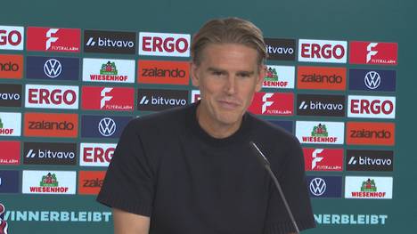 Der FC Bayern will seinen Kader weiter verkleinern, besonders Sacha Boey gilt als Verkaufskandidat. Zuletzt gab es jedoch auch Gerüchte um Hiroki Ito. Sportdirektor Christoph Freund räumt nun damit auf.