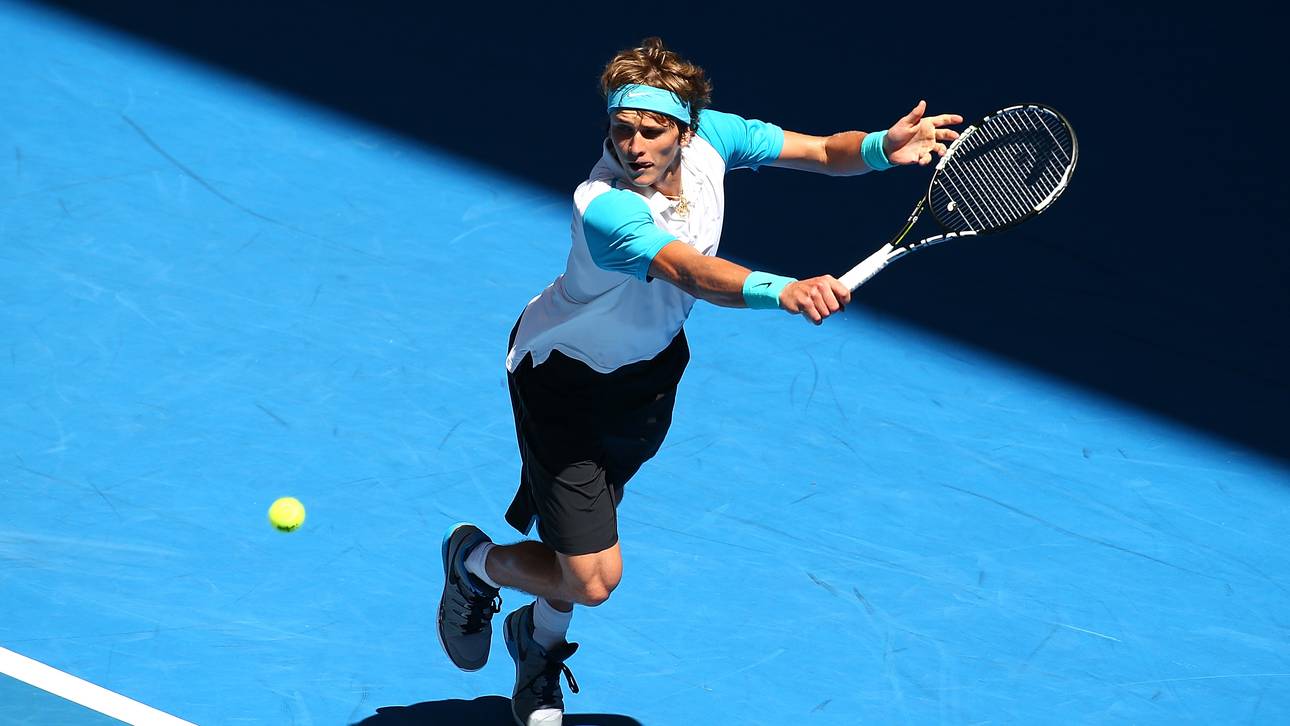 Zverev kämpft sich ins Achtelfinale