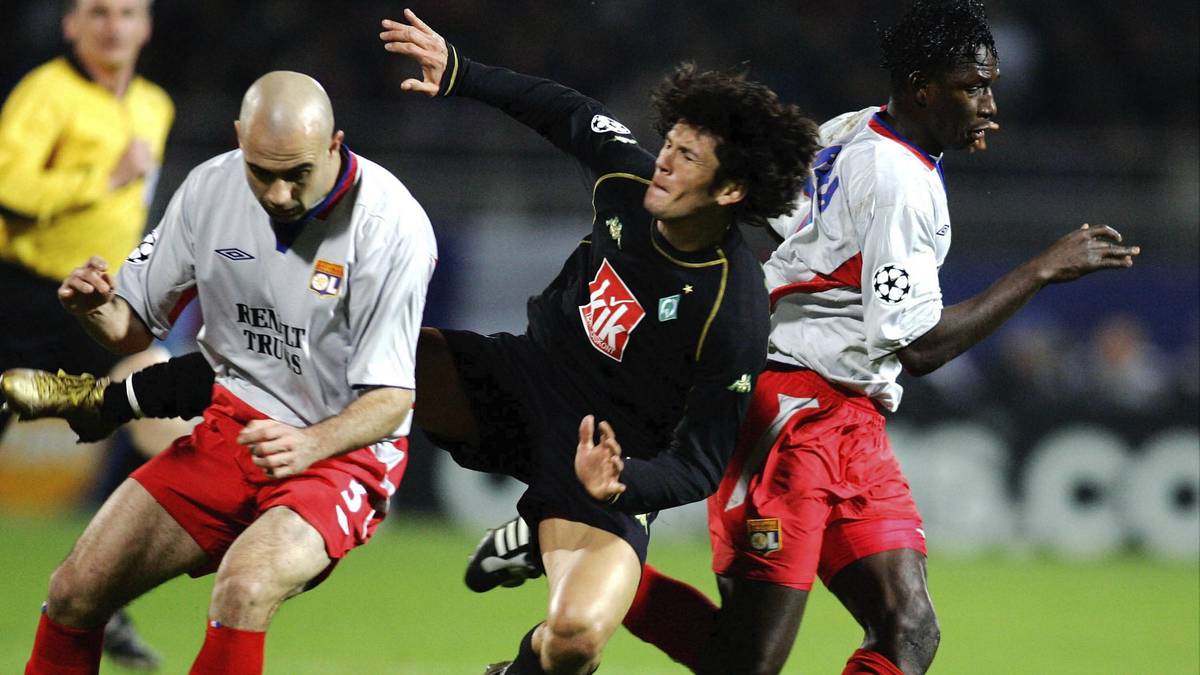 PLATZ 3: Olympique Lyon - Werder Bremen 7:2 -  Am 8. März 2005 erlebt Werder Bremen sein Waterloo im Achtelfinal-Rückspiel bei Olympique Lyon. Nelson Valdez und Co. kriegen keinen Fuß  auf den Boden und gehen mit 2:7 unter