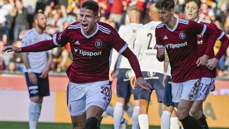 Top-Talent Adam Hlozek spielt in der kommenden Saison in der Bundesliga. Bayer Leverkusen sticht im Transferpoker den FC Bayern und den BVB aus.