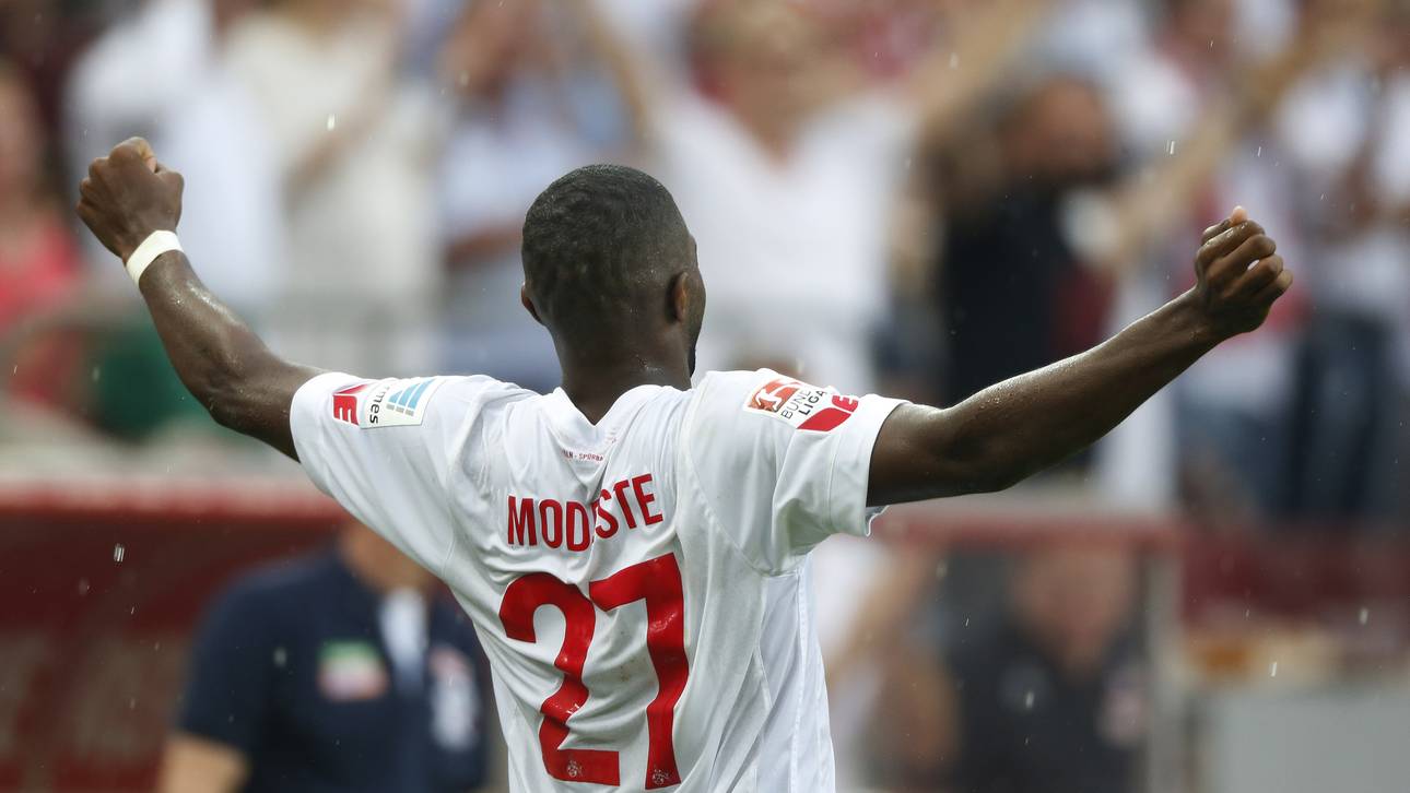 Modeste auch im Testspiel treffsicher