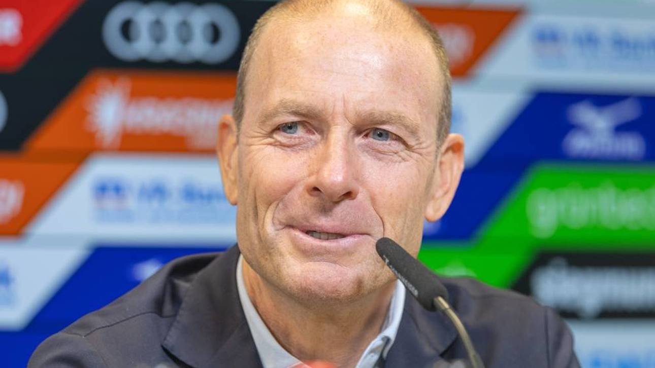 Jess Thorup sprach auf der Pressekonferenz