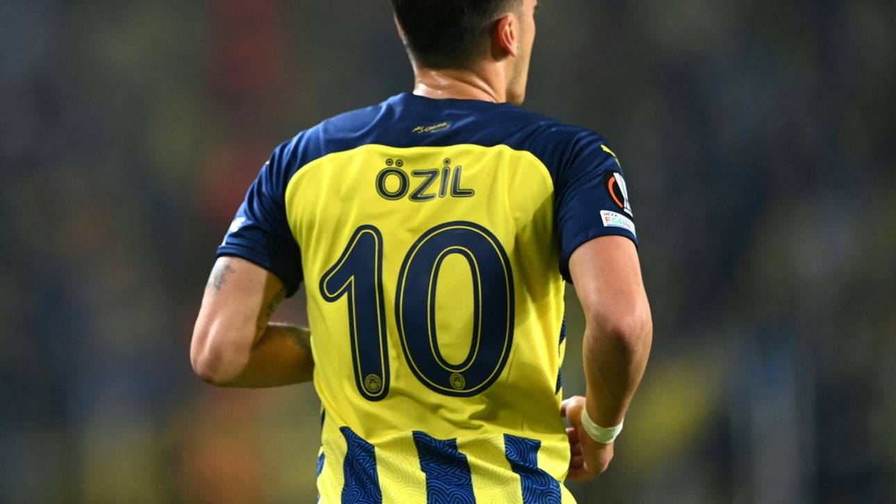 Einjahresvertrag mit Option: Özil zu Basaksehir perfekt