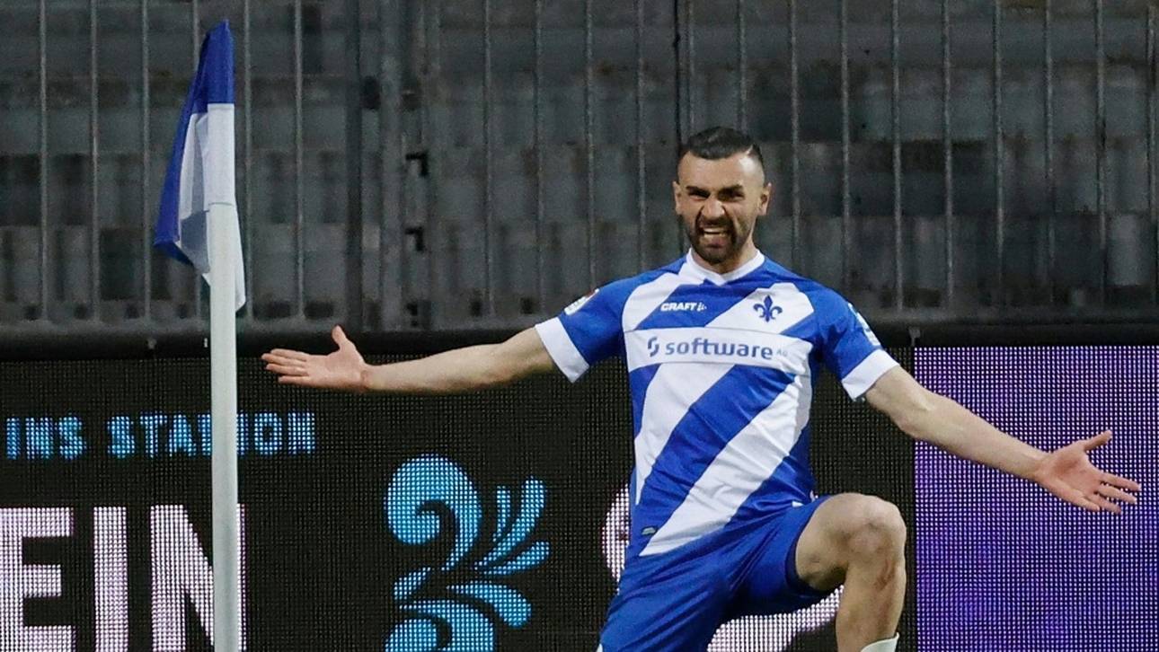 Darmstadts Dursun mit Viererpack