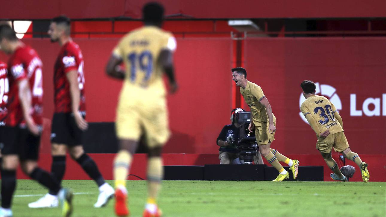 Lewy führt Barca zum Sieg