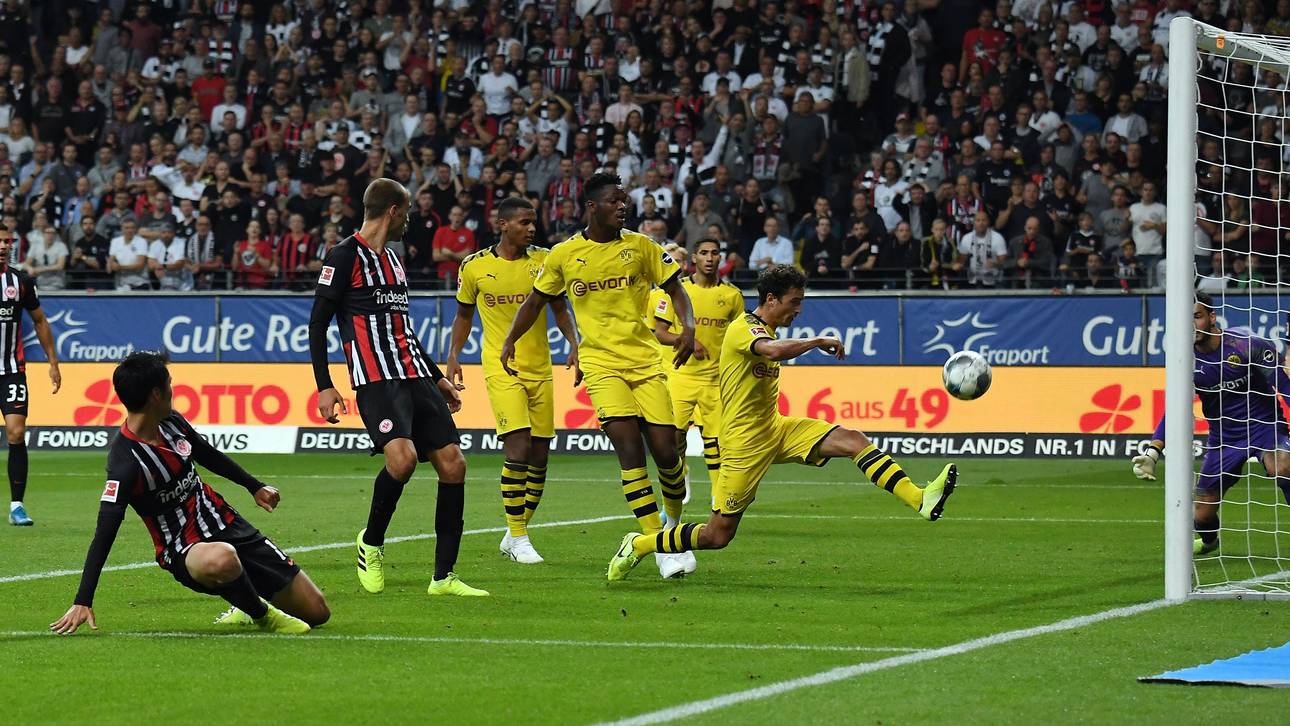 Zorc übt Kritik nach BVB-Patzer