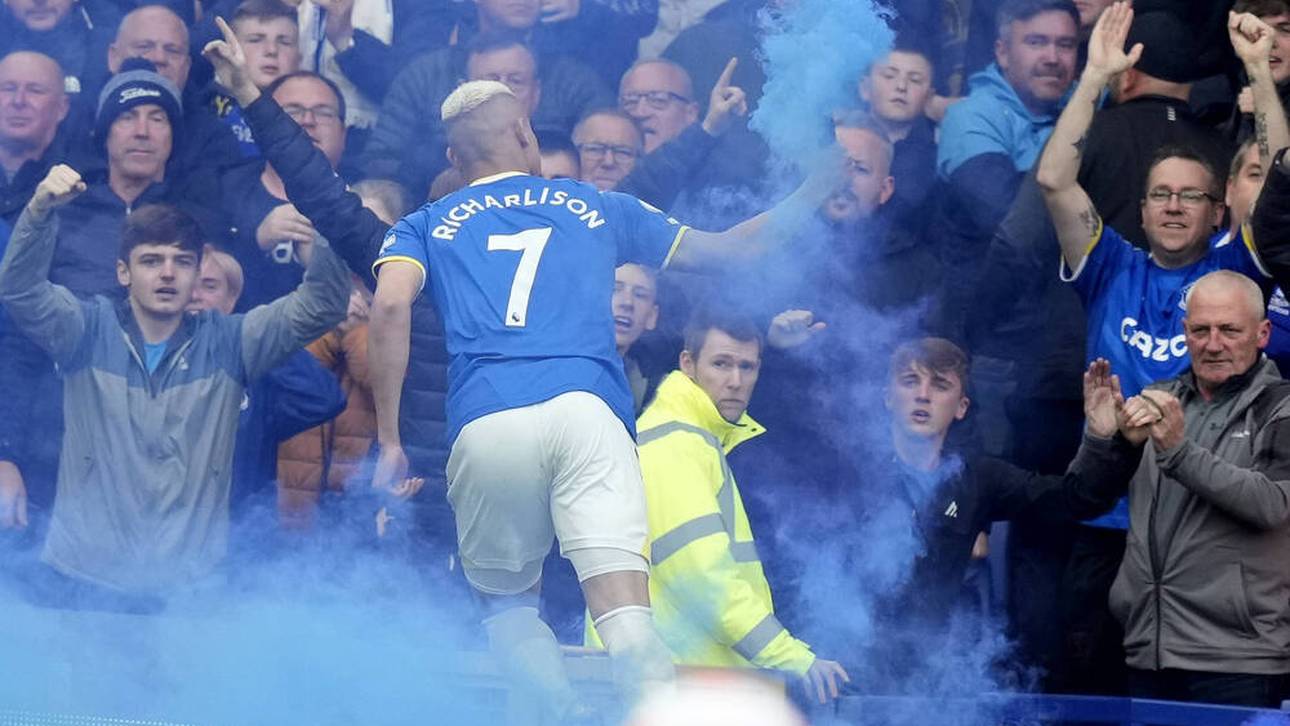 Pyro-Wurf! Everton-Star droht Ärger