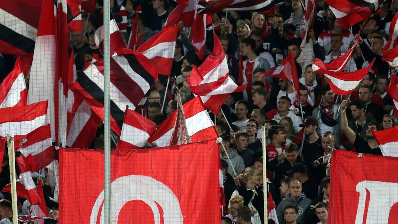 Kownacki verletzt: Oberdorf erlöst Düsseldorf