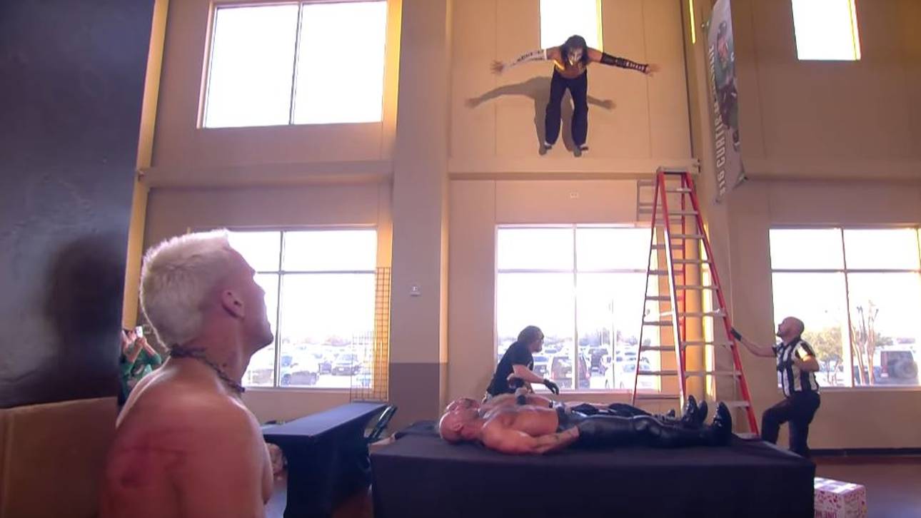 Irrer Flug! Legende dreht die Uhr zurück