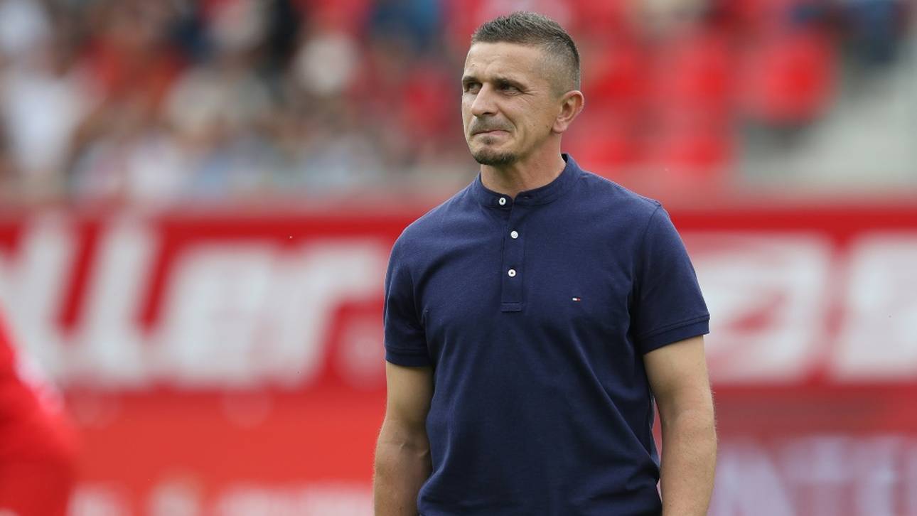 Corona: Regensburg ohne Trainer