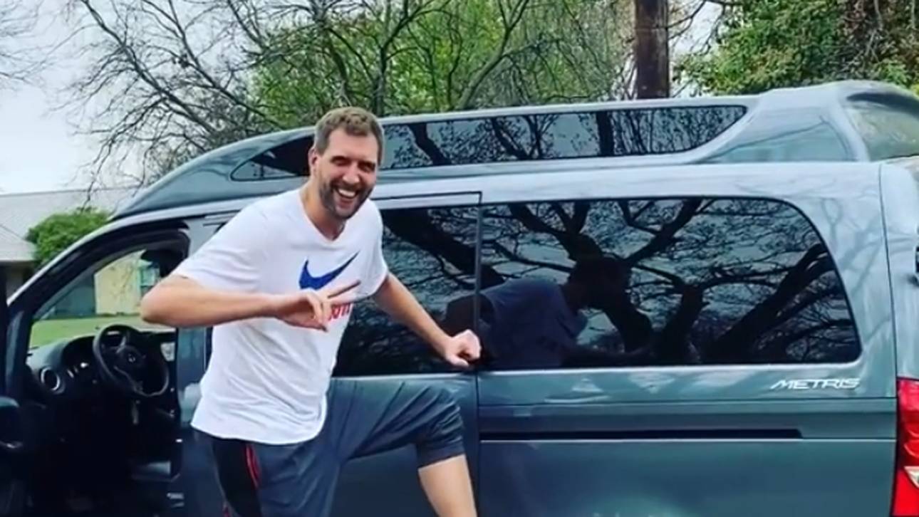 Nowitzki bleibt im Schlamm stecken